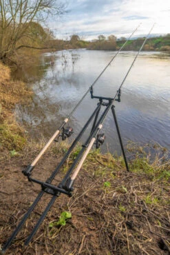 Korum Deluxe River Tripod 6 Korum Deluxe River Tripod -Günstiges Eisangeln Tackle Geschäft K0360054 3